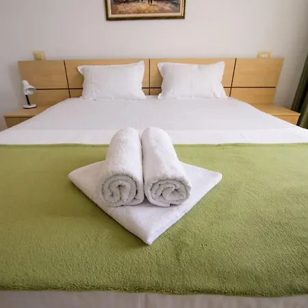 Apartment Summerland Nikos *