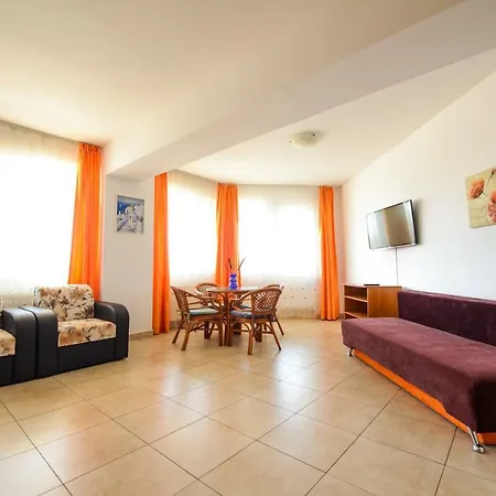 Summerland Nikos Apartmán *